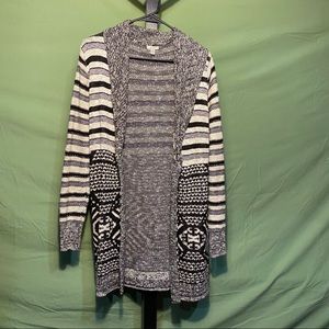Ecoté Patterned Sweater